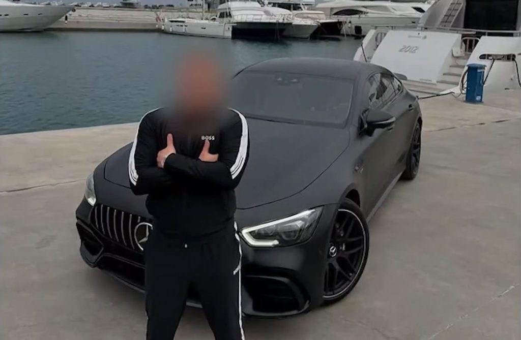 Ποιος είναι ο γνωστός τράπερ που απήγαγε τον 24χρονο