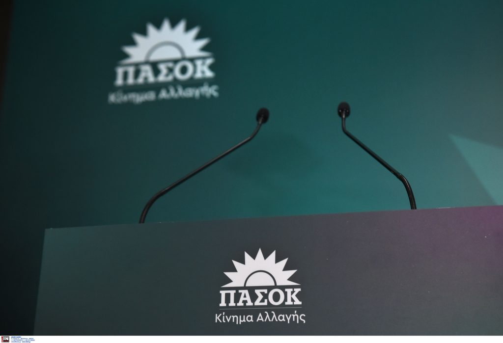 Το ΠΑΣΟΚ ζητεί την παραίτηση Βορίδη: Δεν έχουν θέση στην κυβέρνηση όσοι ζητούσαν παράτυπες ενέργειες