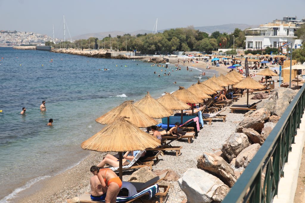 Καιρός: Χτυπά ο καύσωνας με 41 βαθμούς στην Αθήνα – Τι θα γίνει από Δευτέρα