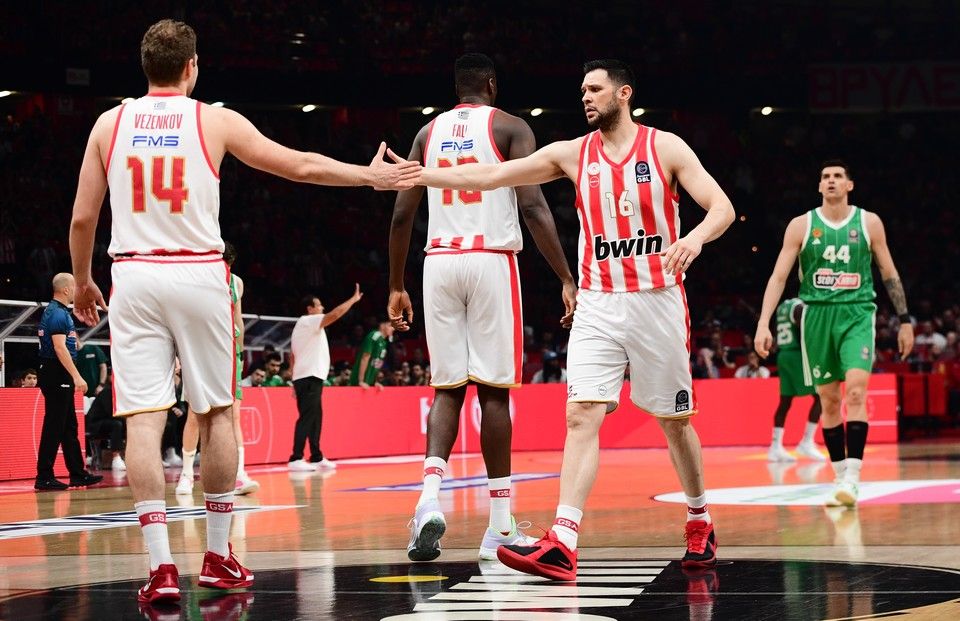 Ολυμπιακός – Παναθηναϊκός 91-83: Πήραν τον δεύτερο τελικό οι «ερυθρόλευκοι» και ισοφάρισαν σε 1-1