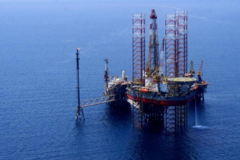 Απομακρύνουν το προσωπικό τους οι πετρελαϊκοί κολοσσοί από το Ιράκ
