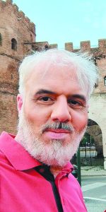 Ηλίας Μαστόρης: «Στις σιωπές της περιφέρειας μεγαλώνει η φαντασία»